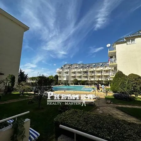 アパート Rutland Bay ラヴダ